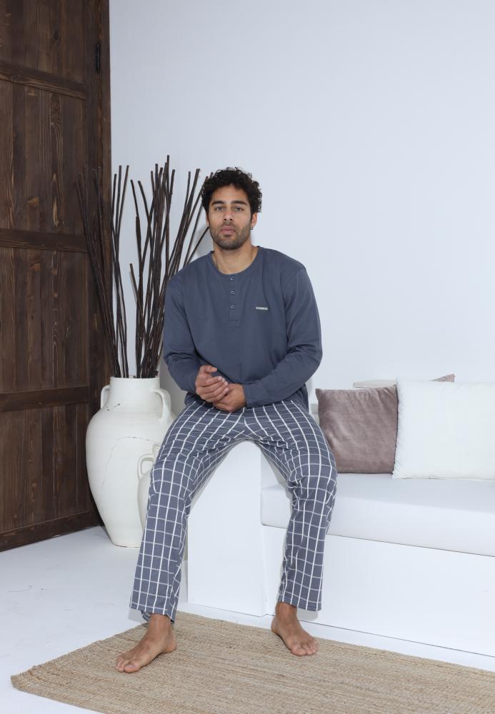 Pijama Barbati ,Maneca si Pantaloni Lungi,Culoare Gri cu Alb,Engros